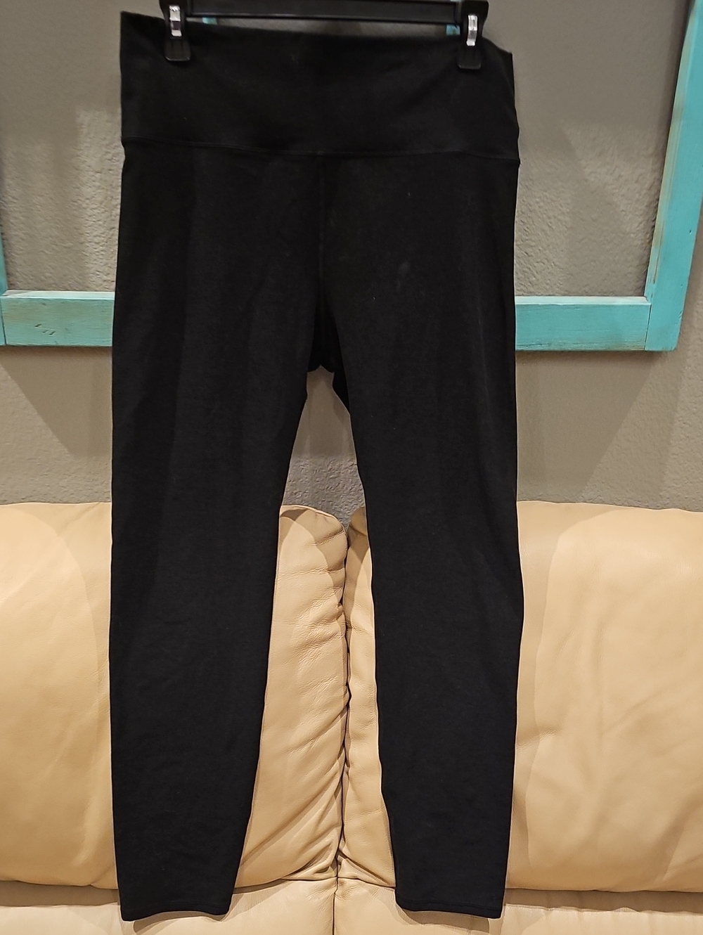 Vuori Black Womans Leggings - High Waist Active Tights